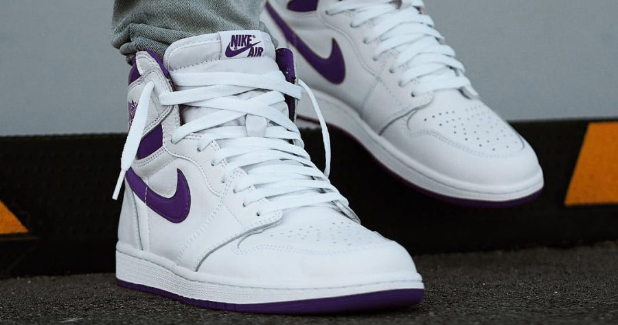 air-jordan-1-purple-metallic-retro-2